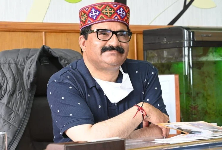 शिक्षा मंत्री गोविंद ठाकुर ने बताया की हिमाचल प्रदेश के कॉलेजों में एक सितंबर से नियमित कक्षाएं शुरू करने की तैयारी।