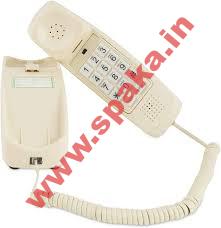 एचपीयू में पढ़ रहे 15 अफगानी छात्रों को पेरेंट्स फोन कर कहे रहे अभी वापस मत आना, स्टूडेंट्स भी नहीं जाना चाहते वापस, पेरेंट्स कहे रहे यहां माहौल खराब है